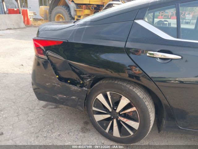 1N4BL4DW0LC267637 Nissan Altima Sv Intelligent Awd