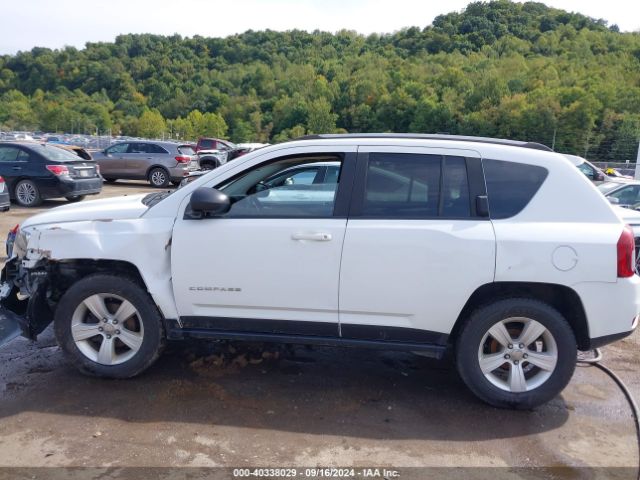 1C4NJDBBXGD781069 Jeep Compass Sport