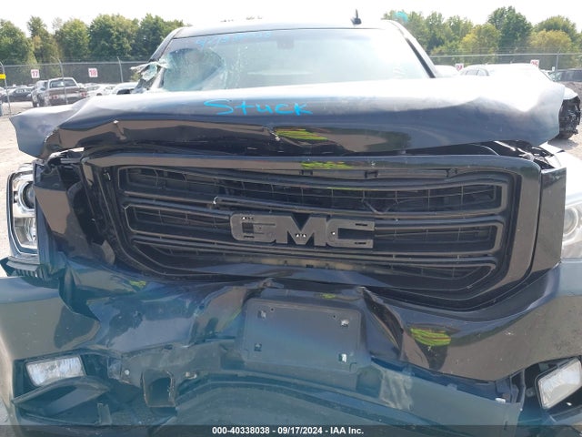 1GKS2FKC7KR121172 GMC Yukon Xl Sle