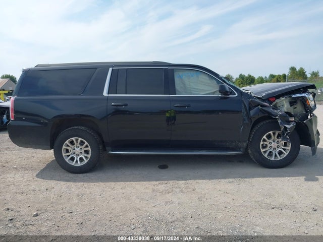 1GKS2FKC7KR121172 GMC Yukon Xl Sle