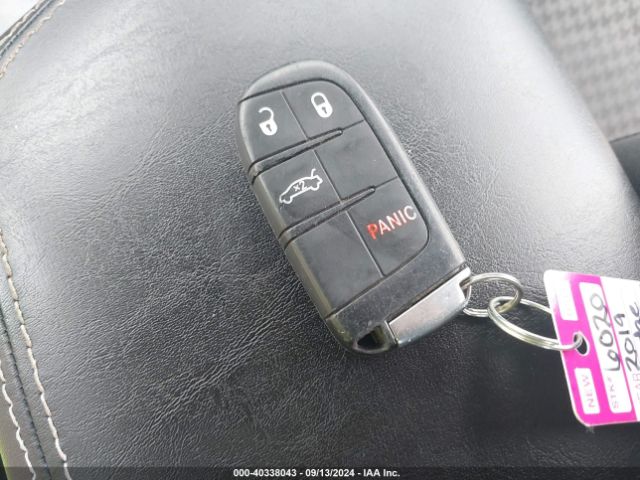 2C3CDZGG1KH706521 Dodge Challenger Sxt Awd