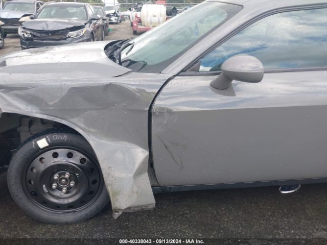 2C3CDZGG1KH706521 Dodge Challenger Sxt Awd