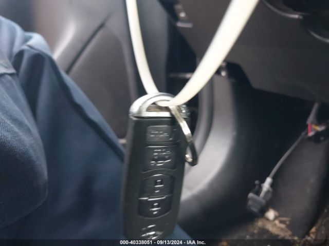 3MYDLBYV9HY187455 Toyota YARIS IA