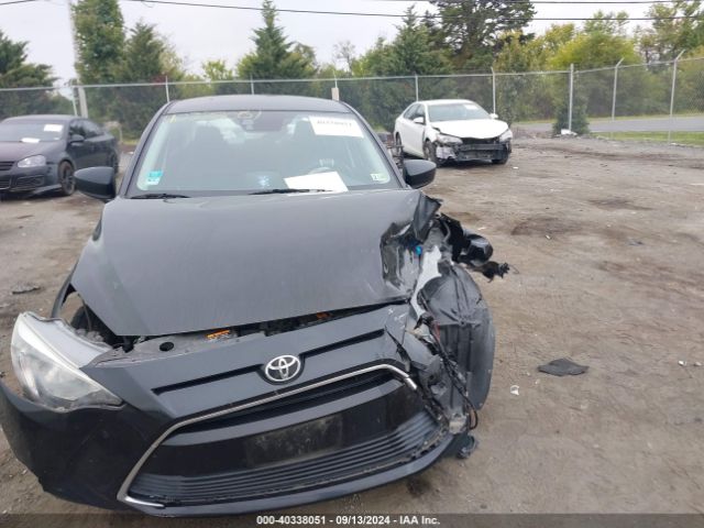 3MYDLBYV9HY187455 Toyota YARIS IA