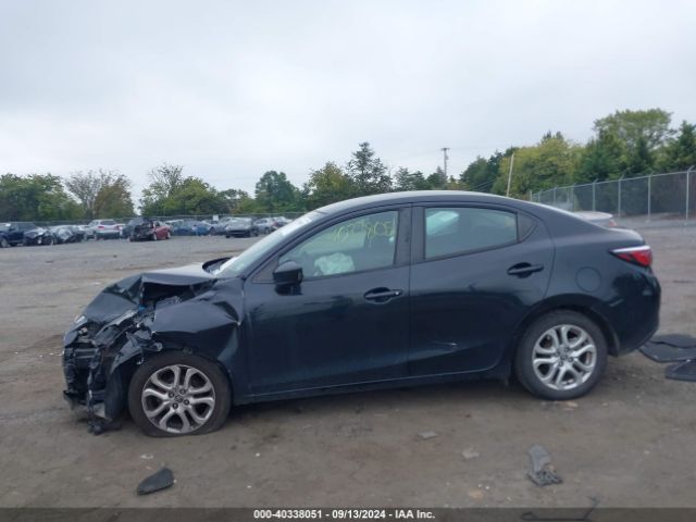 3MYDLBYV9HY187455 Toyota YARIS IA
