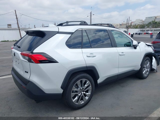 Toyota Rav4 Xle Premium 2024 2T3C1RFV9RW337731 Image 4