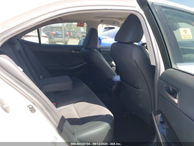 JTHBA1D27H5050592 Lexus IS 200T