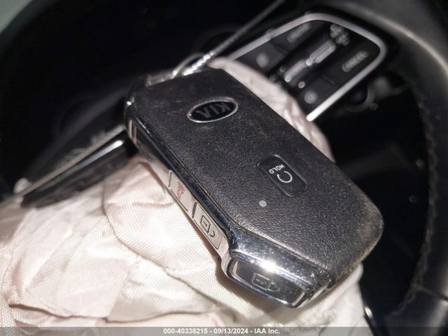KNDERCAA4M7075480 KIA SELTOS EX