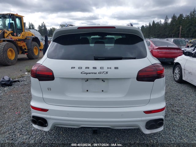 Porsche Cayenne Gts 2018 WP1AD2A29JLA80546 Image 17