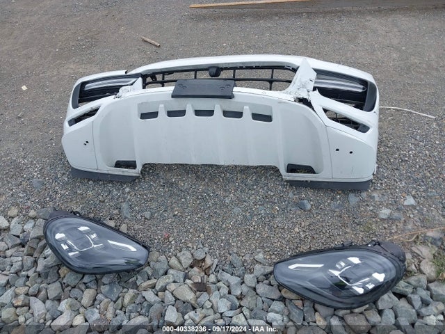 Porsche Cayenne Gts 2018 WP1AD2A29JLA80546 Image 12