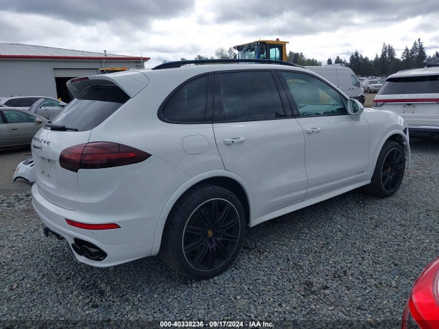 2018 PORSCHE CAYENNE WP1AD2A29JLA80546 Photo 3