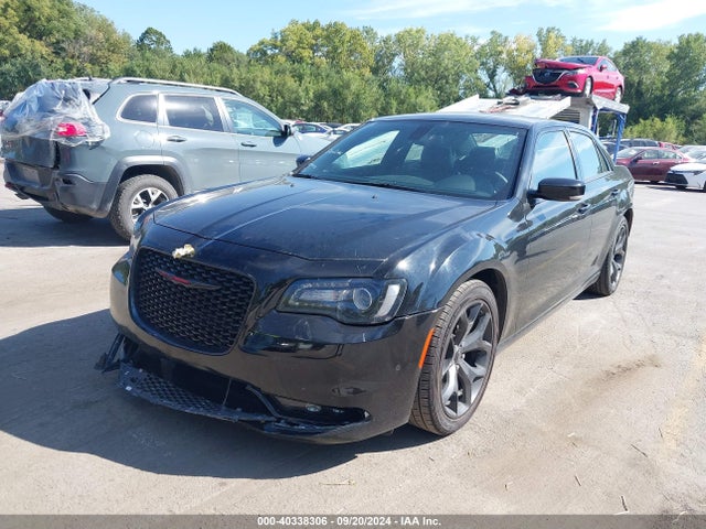 2C3CCABG3NH236430 Chrysler 300 S