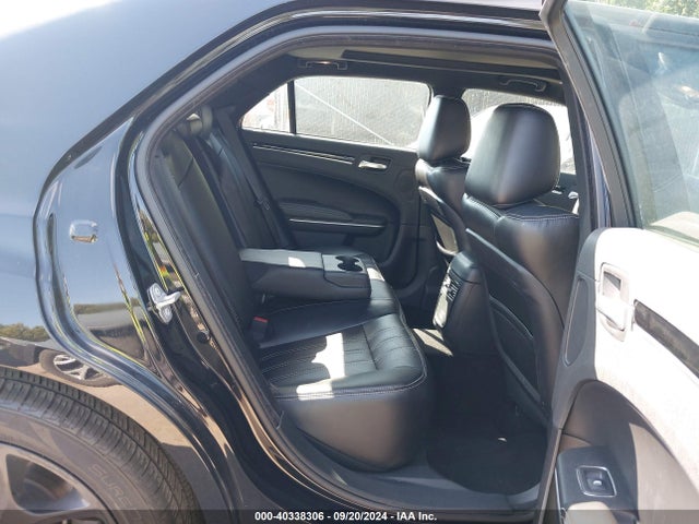Chrysler 300 S 2022 2C3CCABG3NH236430 Image 8