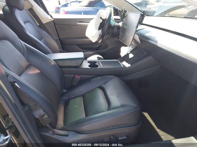 2021 TESLA MODEL 3 5YJ3E1EB4MF002954 Photo 4
