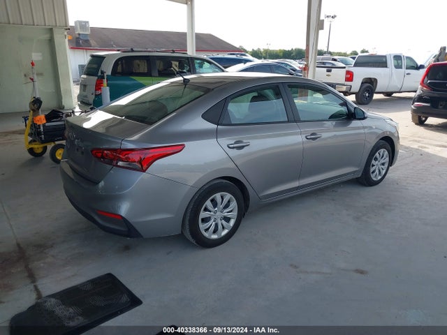 Hyundai ACCENT SE 2022 3KPC24A60NE183755 Image 4