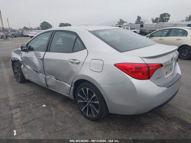 Toyota COROLLA SE 2019 2T1BURHE4KC141678 Image 3