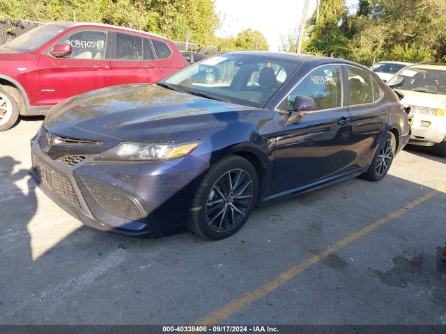 Toyota CAMRY SE 2022 4T1G11AKXNU696914 Image 2