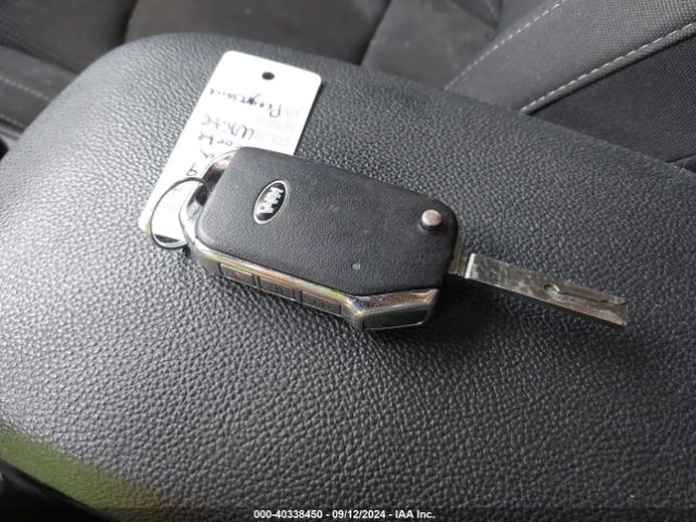 3KPF24AD3KE018337 KIA Forte Lxs