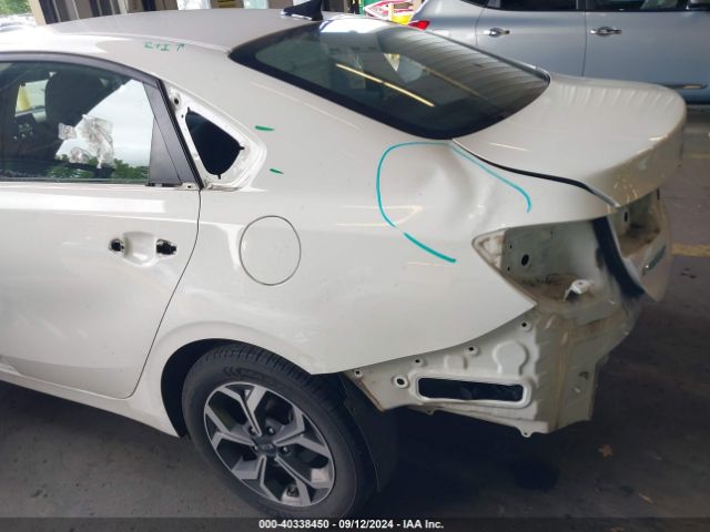 3KPF24AD3KE018337 KIA Forte Lxs