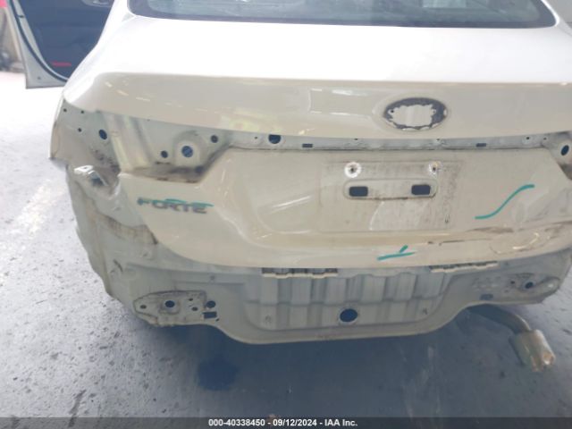 3KPF24AD3KE018337 KIA Forte Lxs