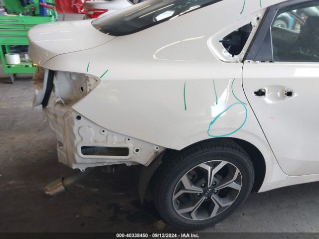 3KPF24AD3KE018337 KIA Forte Lxs