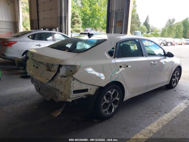 3KPF24AD3KE018337 KIA Forte Lxs