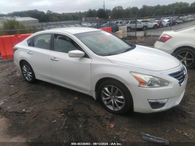 2014 1N4AL3APXEN338417 main image