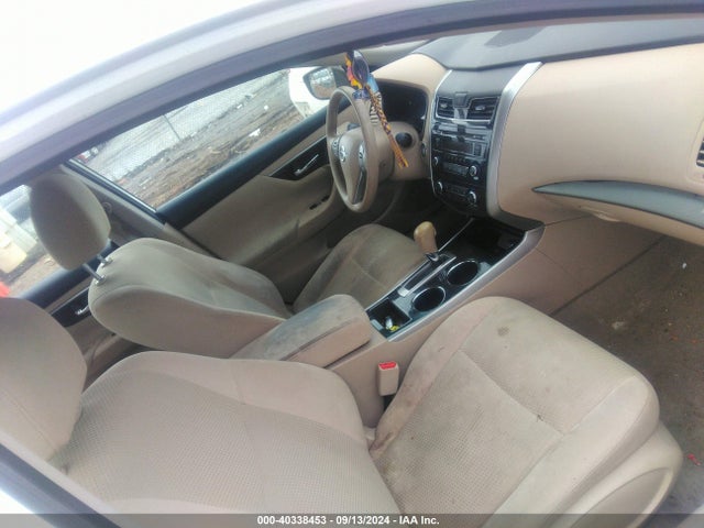 Nissan Altima 2.5 S 2014 1N4AL3APXEN338417 Image 5