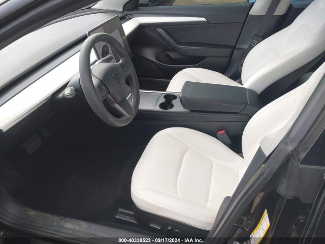 2022 TESLA MODEL 3 5YJ3E1EB6NF138939 Photo 4