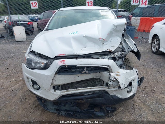 4A4AR3AU4FE018583 Mitsubishi Outlander Sport Es