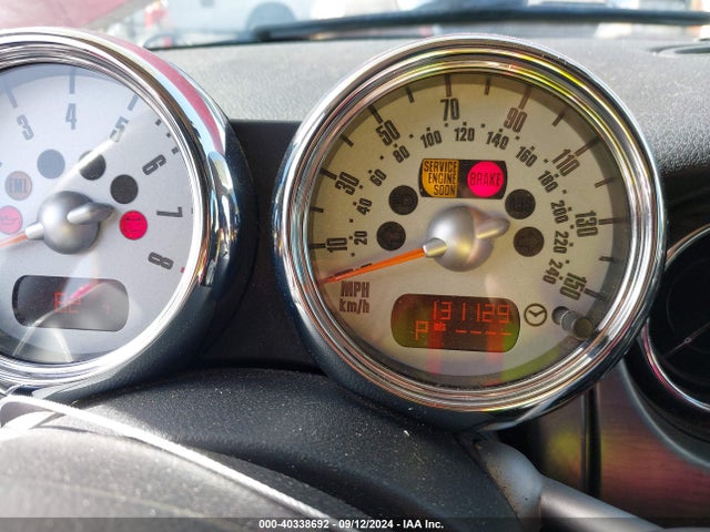 2006 MINI COOPER S WMWRE33596TJ38061 Photo 6