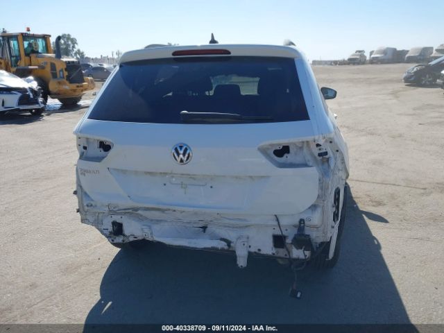 3VV3B7AX0MM002427 Volkswagen Tiguan 2.0t Se/2.0t Se R-line Black/2.0t Sel
