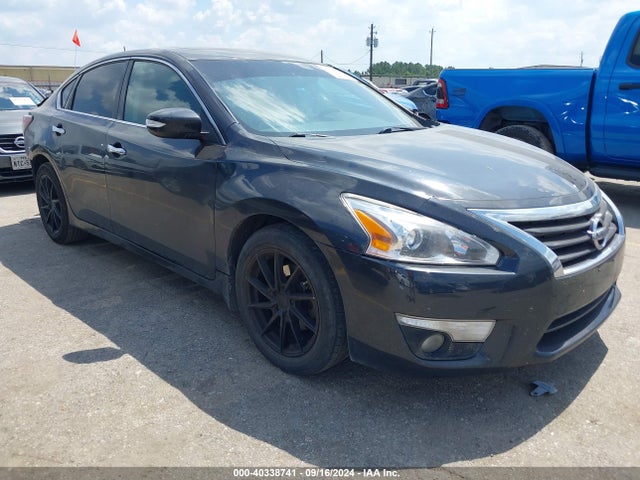 Nissan Altima 2.5 Sv 2015 1N4AL3AP8FC477006 Image 1