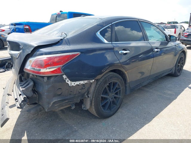 Nissan Altima 2.5 Sv 2015 1N4AL3AP8FC477006 Image 4
