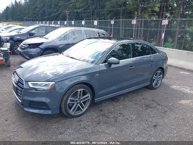 Audi A3 40 Premium 2019 WAUGUGFF2KA102188 Image 2