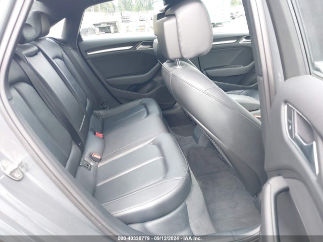 Audi A3 40 Premium 2019 WAUGUGFF2KA102188 Image 8