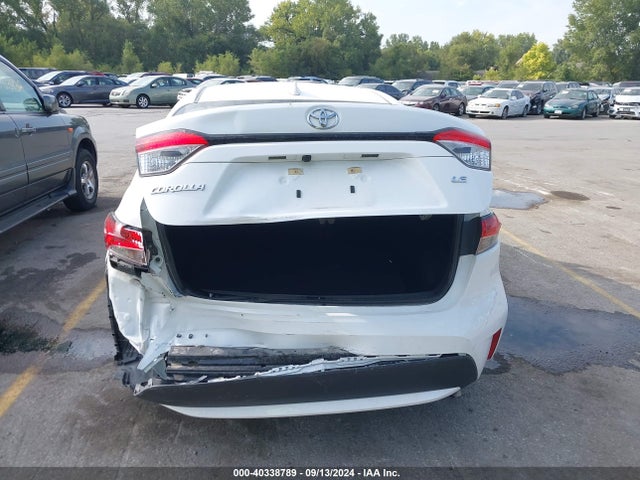 Toyota COROLLA LE 2022 5YFEPMAE2NP369782 Image 16