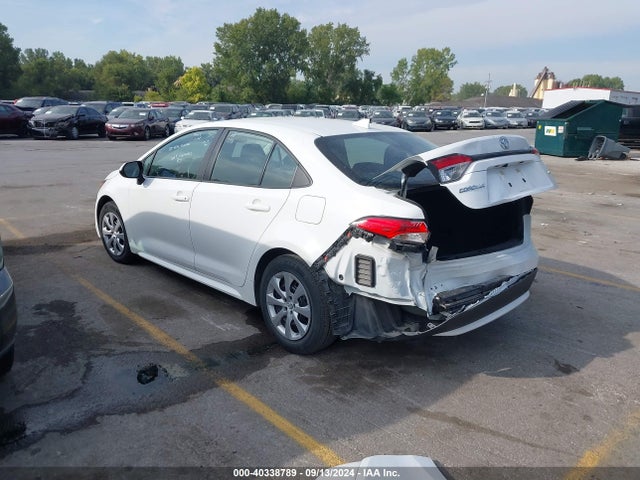 Toyota COROLLA LE 2022 5YFEPMAE2NP369782 Image 3