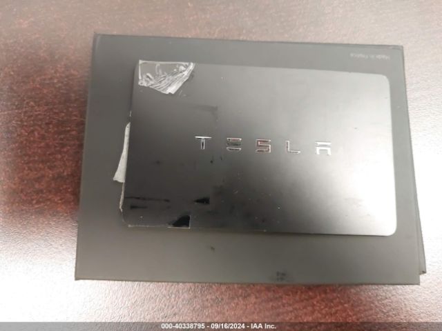 5YJ3E1EC2LF602850 Tesla Model 3 Performance Dual Motor All-wheel Drive