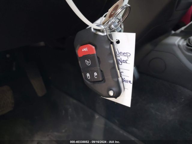 1C4HJXEN4NW139548 Jeep Wrangler Unlimited Sahara 4x4