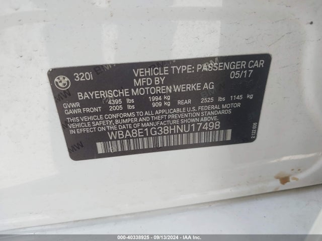 WBA8E1G38HNU17498 BMW 320i