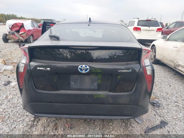 Toyota Prius Two 2016 JTDKBRFU1G3006089 Image 16