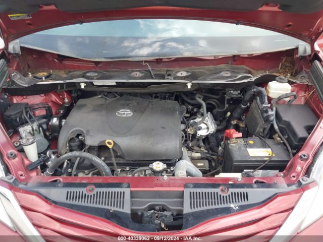 5TDKZ3DC4HS779349 Toyota Sienna Le 8 Passenger