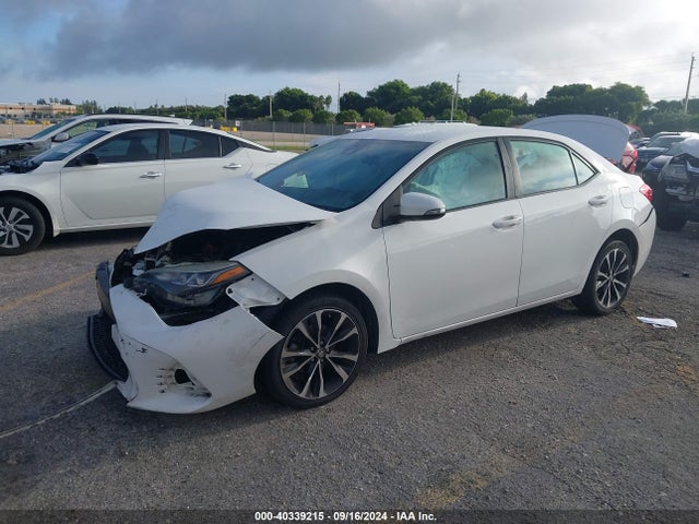 Toyota COROLLA SE 2017 2T1BURHE5HC869342 Image 2