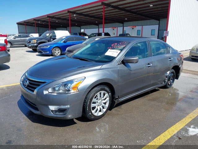 Nissan Altima 2.5 S 2015 1N4AL3AP7FC168238 Image 2