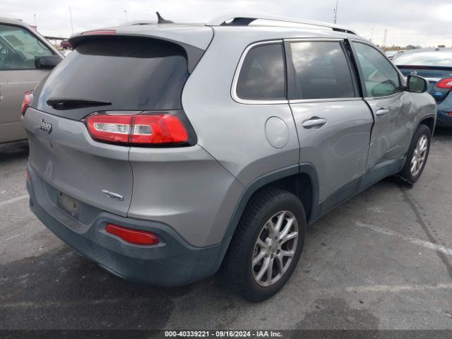 1C4PJLCB5FW655562 Jeep Cherokee Latitude