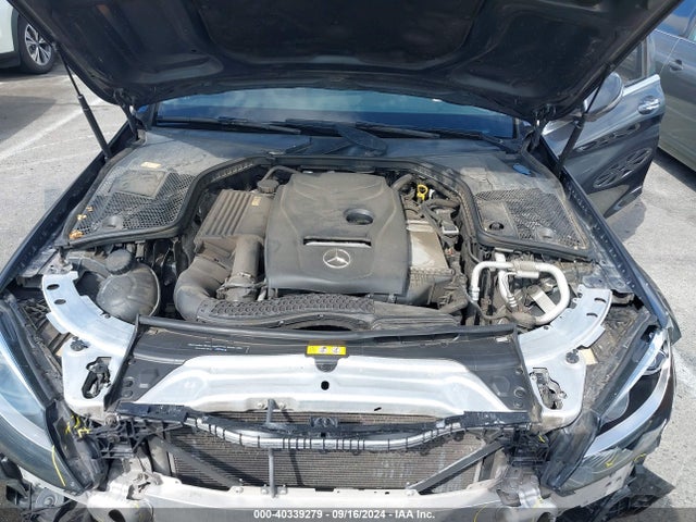 55SWF4JB0GU166643 Mercedes-Benz C 300 Luxury/sport