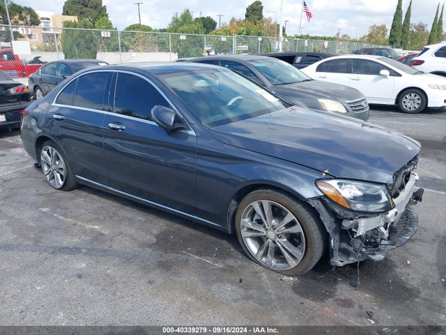 55SWF4JB0GU166643 Mercedes-Benz C 300 Luxury/sport