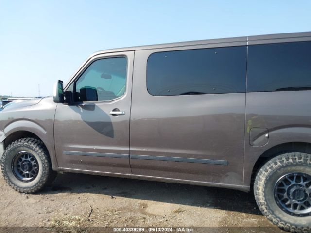 5BZAF0AAXHN850968 Nissan Nv Passenger Nv3500 Hd Sl V8