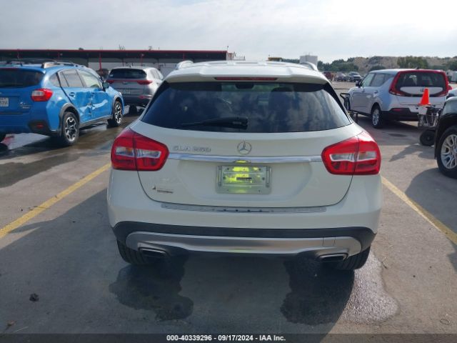 WDCTG4EB1HJ283003 Mercedes-Benz GLA 250